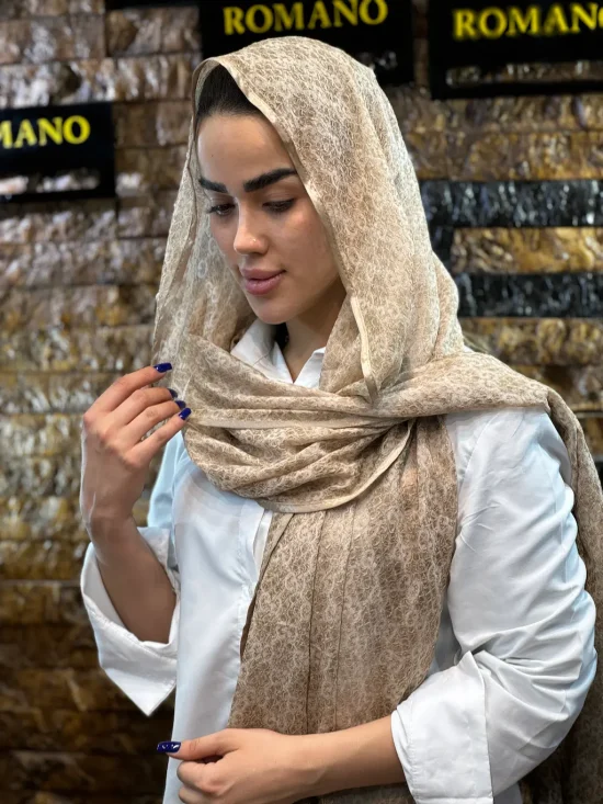 شال حریر پلیسه شال و روسری رومانو