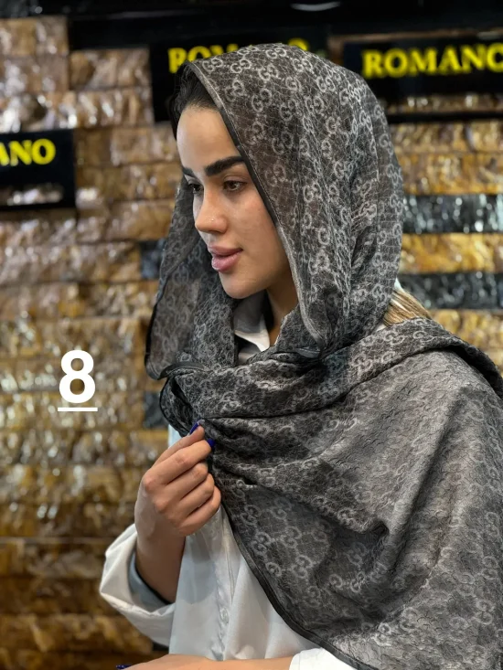 شال حریر پلیسه شال و روسری رومانو