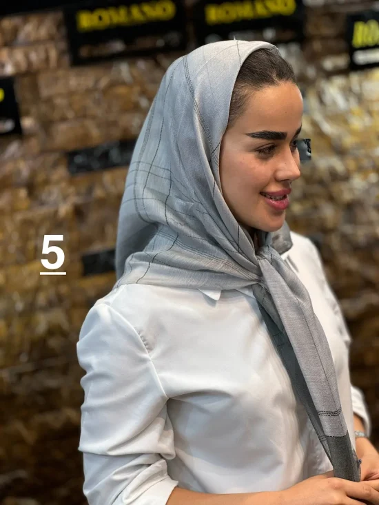 روسری مزونی قده نود شال و روسری رومانو