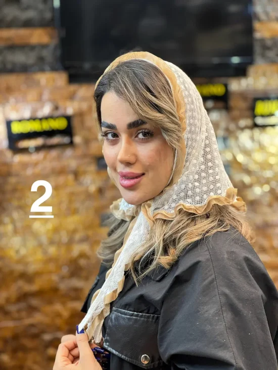 روسری سه گوش گیپوری شال و روسری رومانو