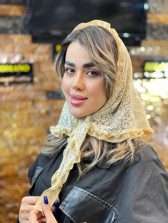 روسری سه گوش گیپوری شال و روسری رومانو