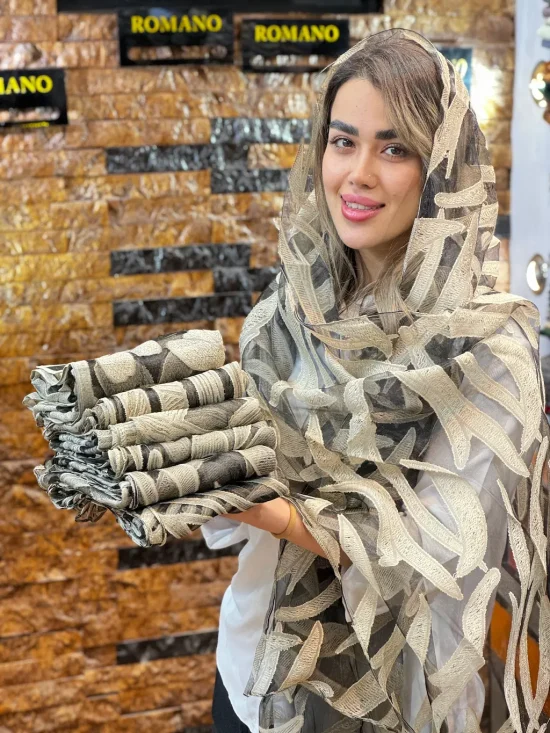 شال و روسری رومانو