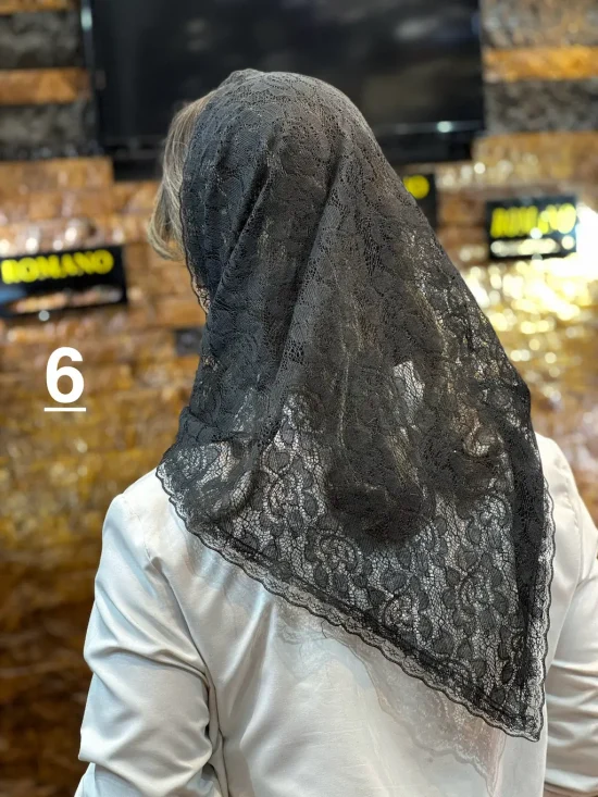 روسری سه گوش گیپور شال و روسری رومانو