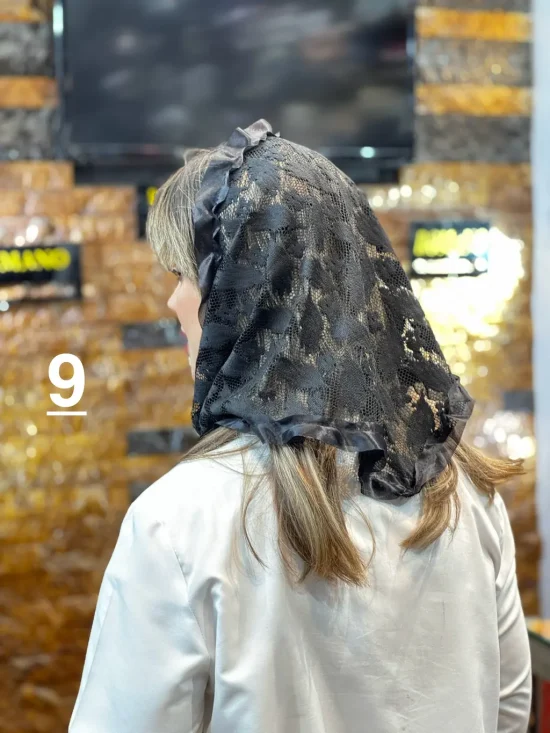 روسری سه گوش گیپوری شال و روسری رومانو