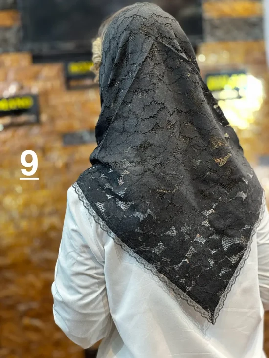 روسری سه گوش گیپور شال و روسری رومانو