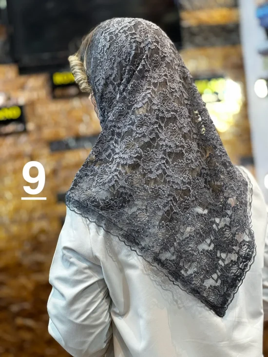 روسری سه گوش گیپور شال و روسری رومانو