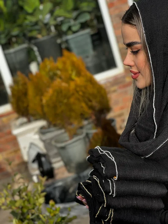 شال پلیسه مشکی شال و روسری رومانو
