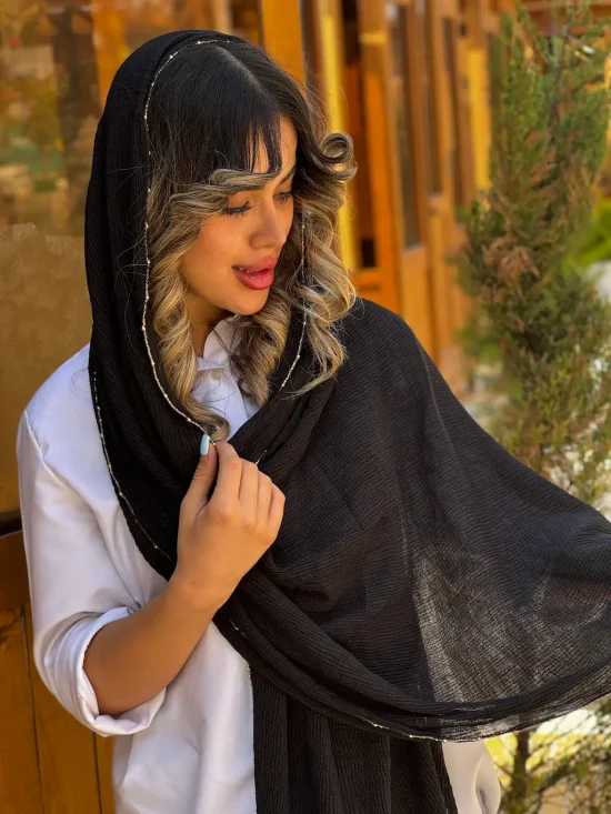 شال برشکا مشکی