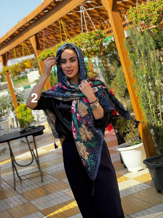 روسری نرجس