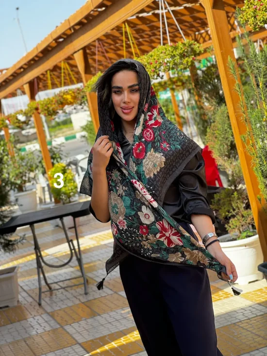 روسری نرجس