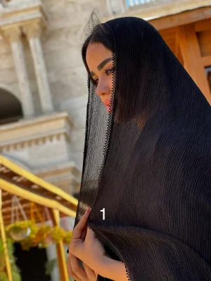 شال مشکی برشکا