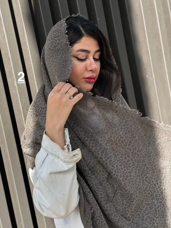 شال پاییزی پترن پلنگی