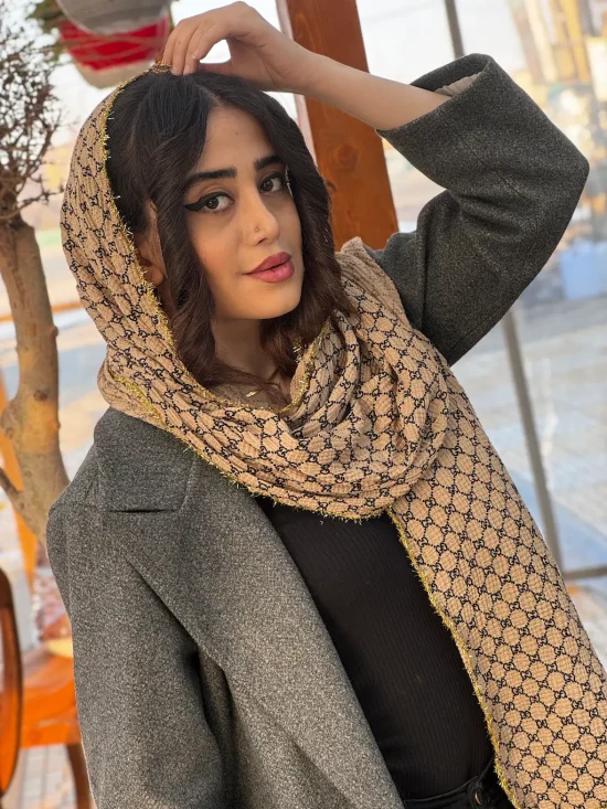 شال برشکا کریسمسی