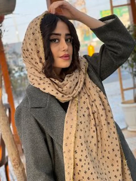 شال برشکا کریسمسی