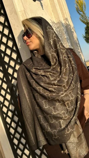 شال گوچی
