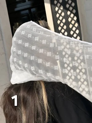 شال حریر ماهنوس
