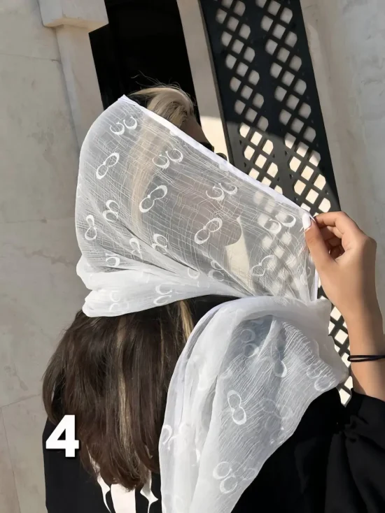 شال حریر ماهنوس