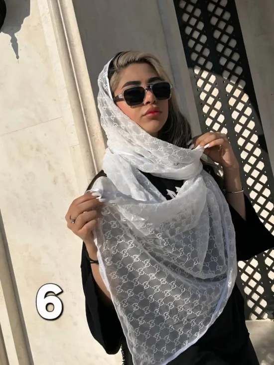 شال حریر ماهنوس